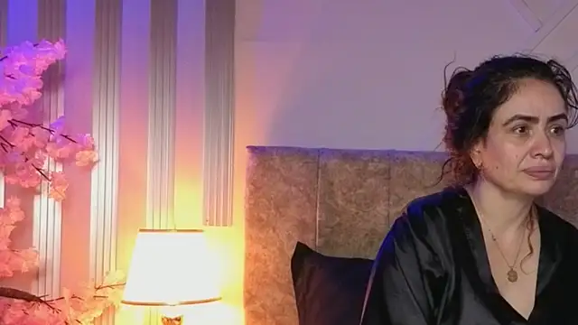 angelinarouse_'s cam snapshot