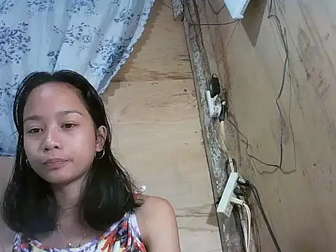 Asianpinay_Skinny1818's cam snapshot