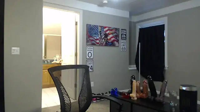 Michigan9000 live sex cam