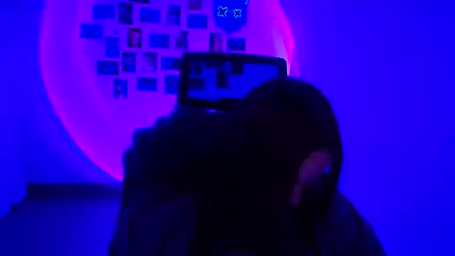 Kitty_Mia_Kitty live sex cam