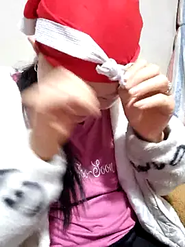 yoowwmr's cam snapshot