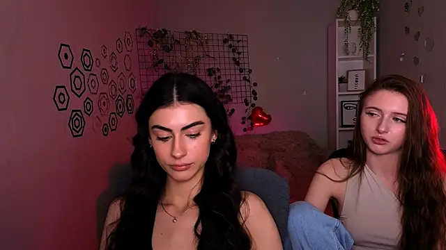 nekky_mouse live sex cam