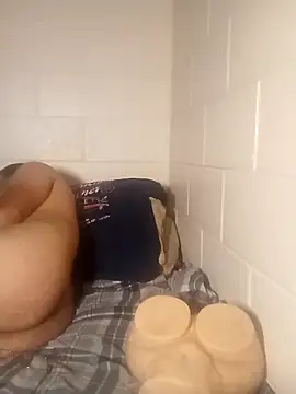 k1oudE's cam snapshot