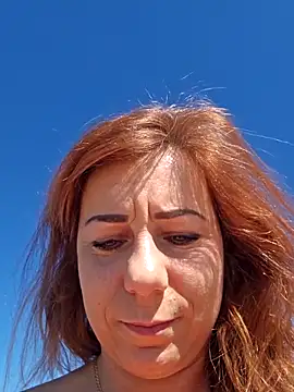 AngelaDesires live sex cam