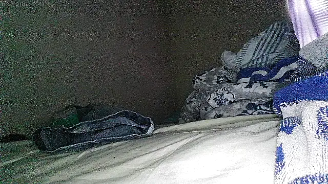 RinsingWood84 live sex cam