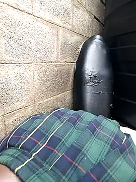 Xtra_bootie's cam snapshot