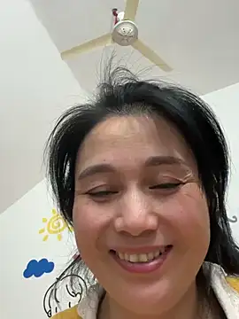 buusoom's cam snapshot