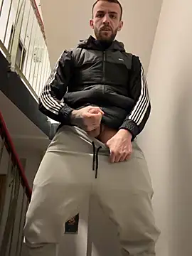 sexyman1936 live sex cam