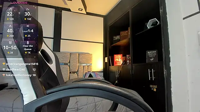 SamaraAnders_'s cam snapshot