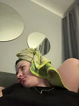 chilhorny live sex cam