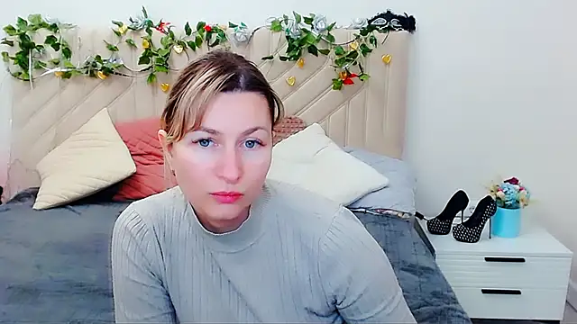 Incredible_Ariela's cam snapshot