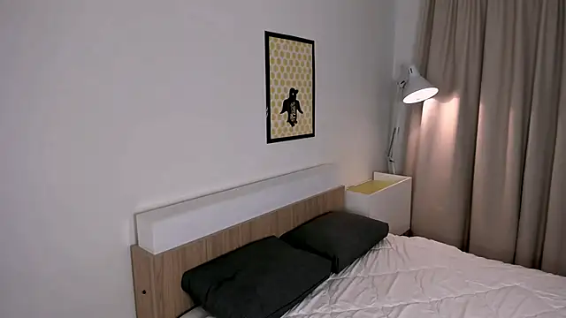 PegKronau's cam snapshot