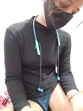 Cute-Naavya live sex cam