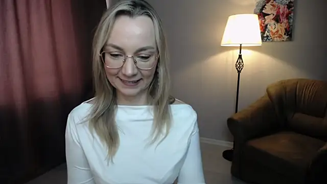 Ava_Elior live sex cam