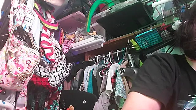 gurlnips live sex cam