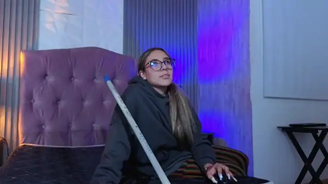 Bonnali_lune's cam snapshot