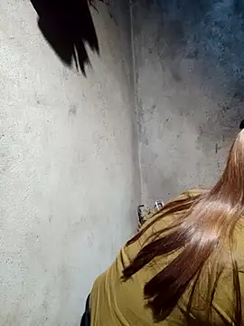 yula-bi's cam snapshot