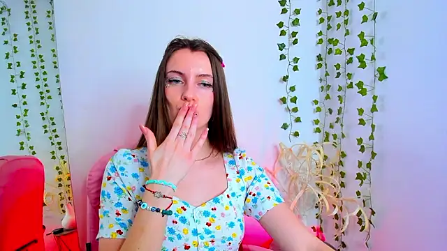 Blush_flowwer's cam snapshot