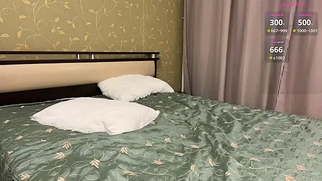 KarlynGow's cam snapshot