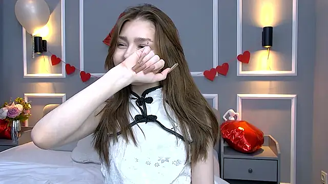 NatalieCroft's cam snapshot