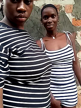 Sassy_boobs21 live sex cam