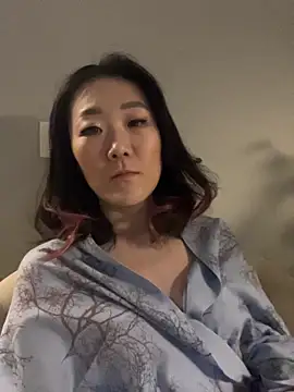 AikoYamada live sex cam