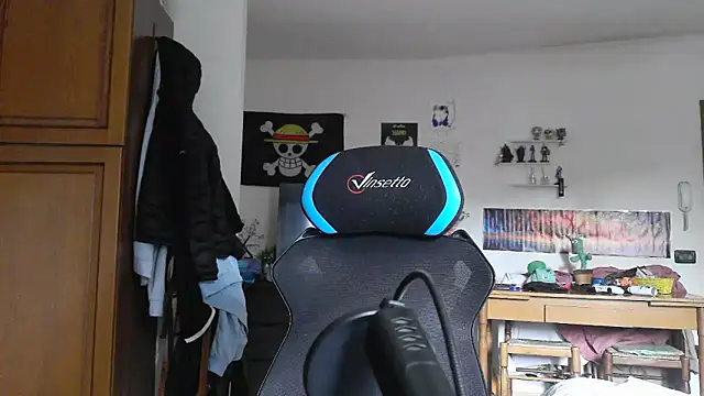 maestroboris95 live sex cam