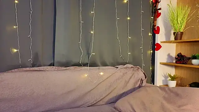 IvetteLabore's cam snapshot