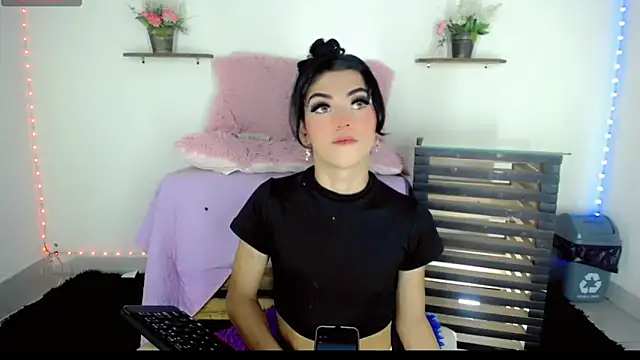 NathalialLooes live sex cam