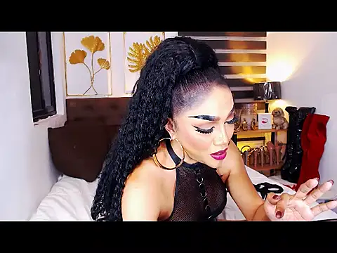 MeatyhorsecockMistress live sex cam