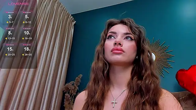 AlexisOcean's cam snapshot