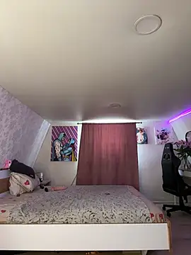 -MaybeBaby-'s cam snapshot