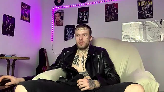 Huntall77's cam snapshot