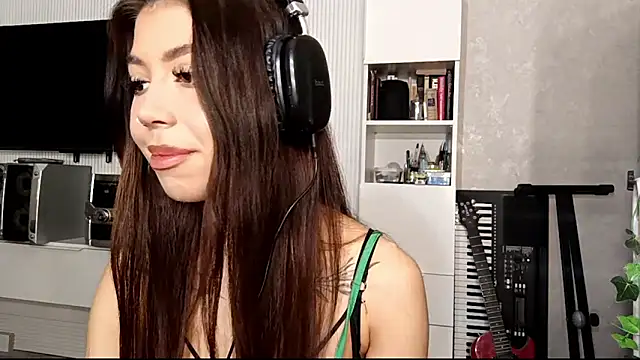 You_Club_Winx's cam snapshot