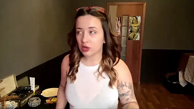 AnnmariePedone's cam snapshot