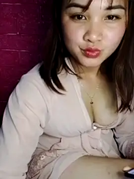 Lisakeem's cam snapshot