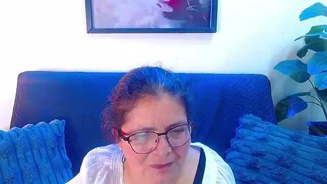 Linda_banks_'s cam snapshot