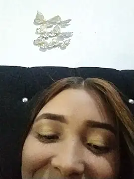 Alis_Rosse07's cam snapshot