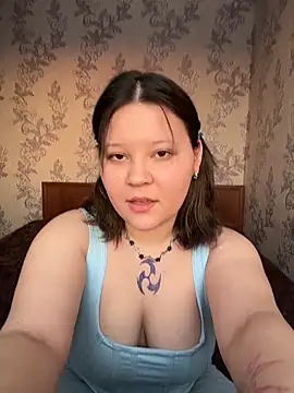 thecuteneighbour's cam snapshot