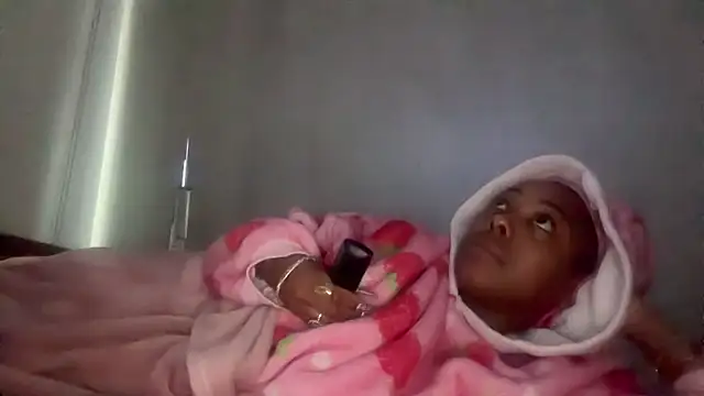 ChocolateCakeQueen live sex cam