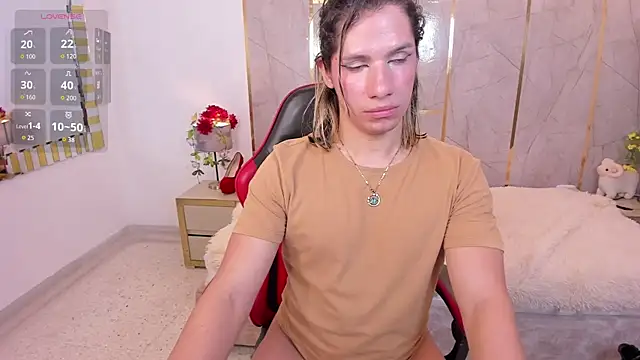 TylerBloom live sex cam