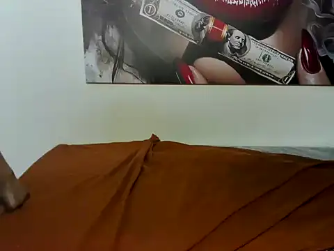 CLEO-001's cam snapshot