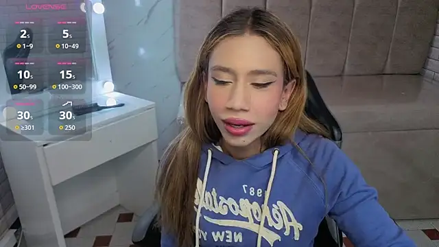 Evy_Luxx_v live sex cam