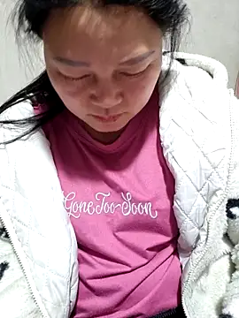 yoowwmr's cam snapshot