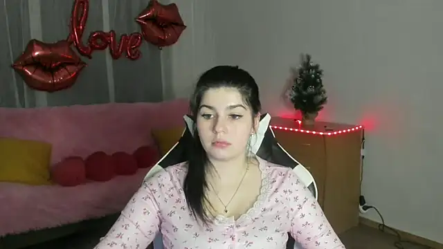 KisaModel live sex cam