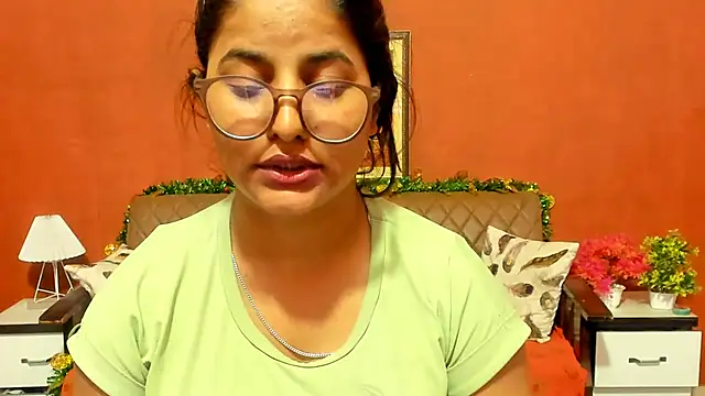 Jasmine_Jaey1's cam snapshot