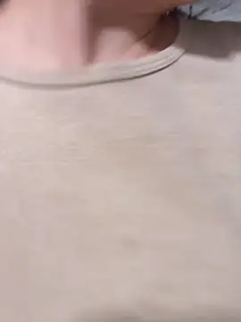 chick-888's cam snapshot