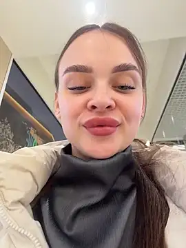 KristiRich live sex cam