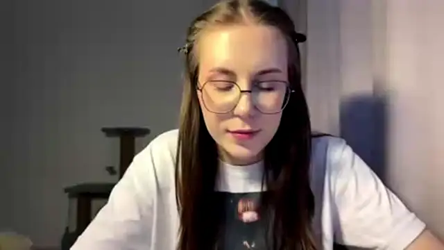 JanelleCourville's cam snapshot