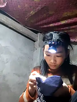 gio-thu live sex cam